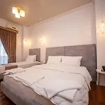 Hotel Murati 4*
