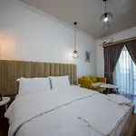Murati 4*