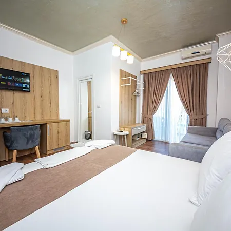Murati Hotel 4*