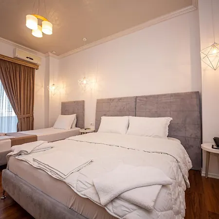 Отель Murati 4*