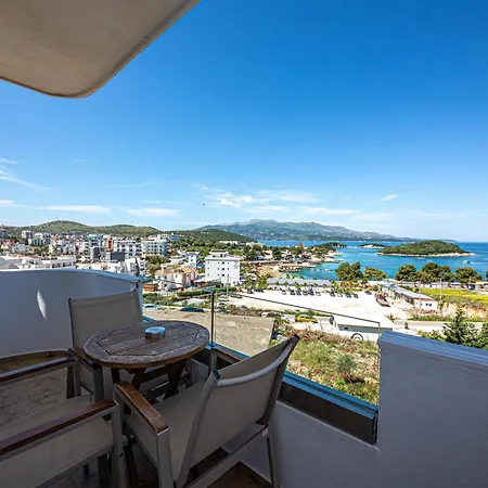 Hotel Murati 4*